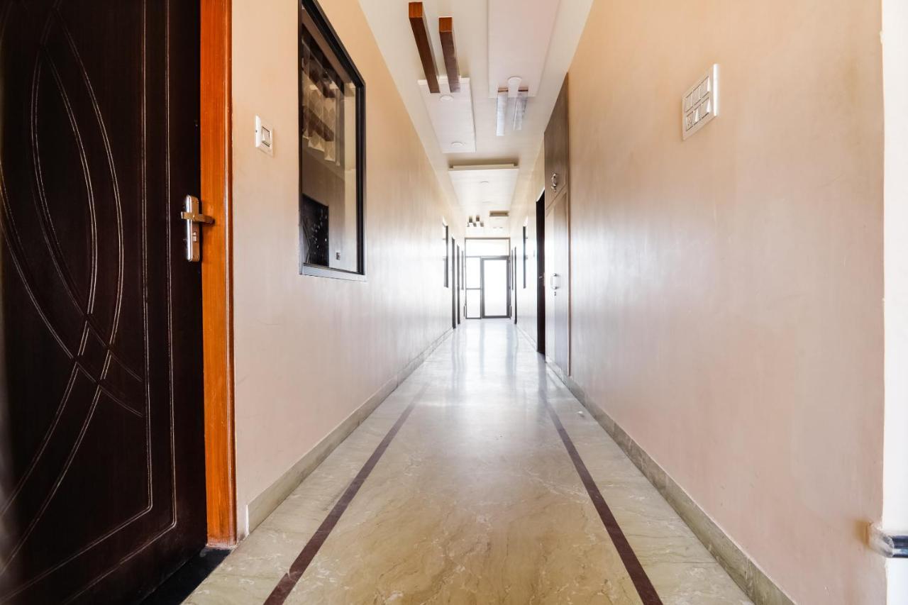 Capital O70964 Hotel D Mercy Nagpur Exterior foto